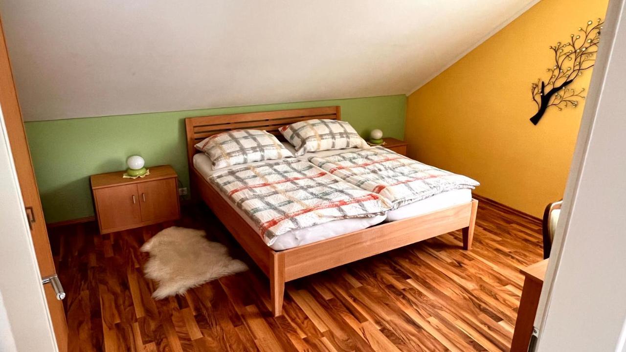 Ferienwohnung Brenner Bruck an der Mur Bagian luar foto