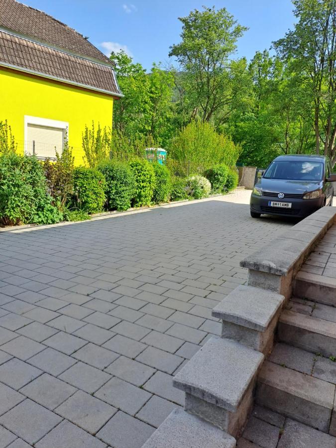 Ferienwohnung Brenner Bruck an der Mur Bagian luar foto